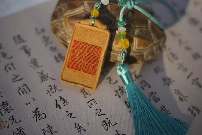 Maoshan Herbal Talisman Pendant – Ancient Charm, Daily Protection & Subtle Scent